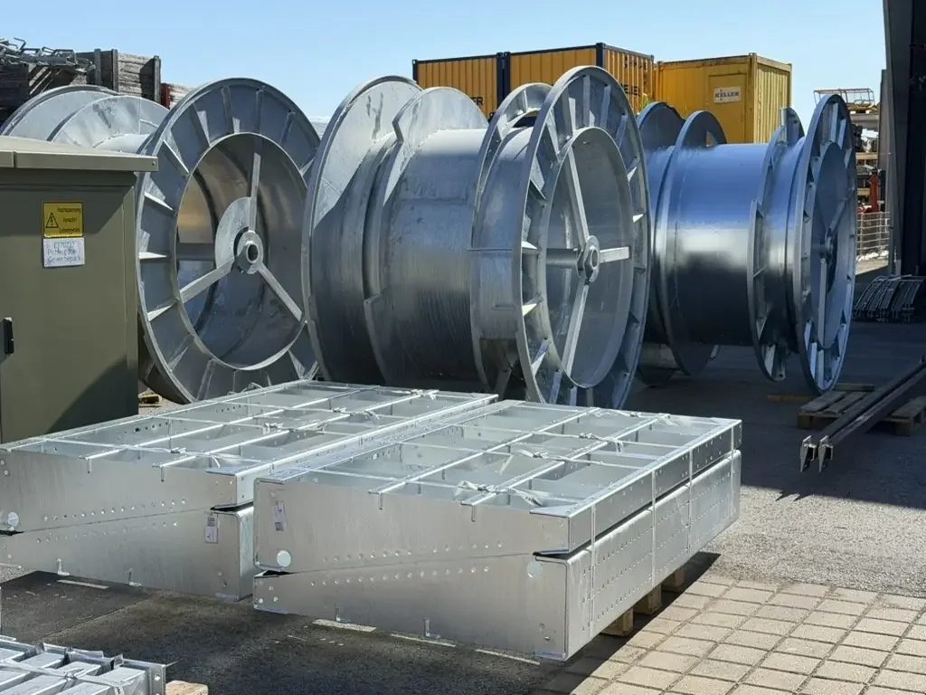 Cable drums and components from POWODEN POWER TECHNOLOGIES